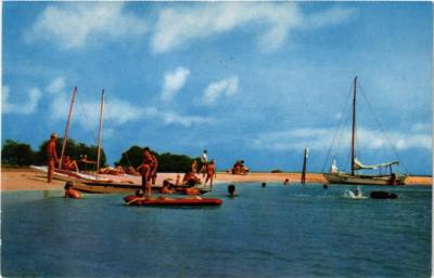 CPM AK Spanish water one of the island's beaches CURACAO (660361)