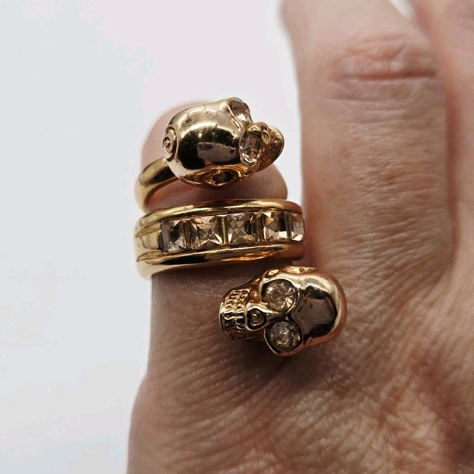 Alexander McQueen Double Crystal Skull Ring Rose tone Gold Wrap Around size 6 - Image 4 of 4