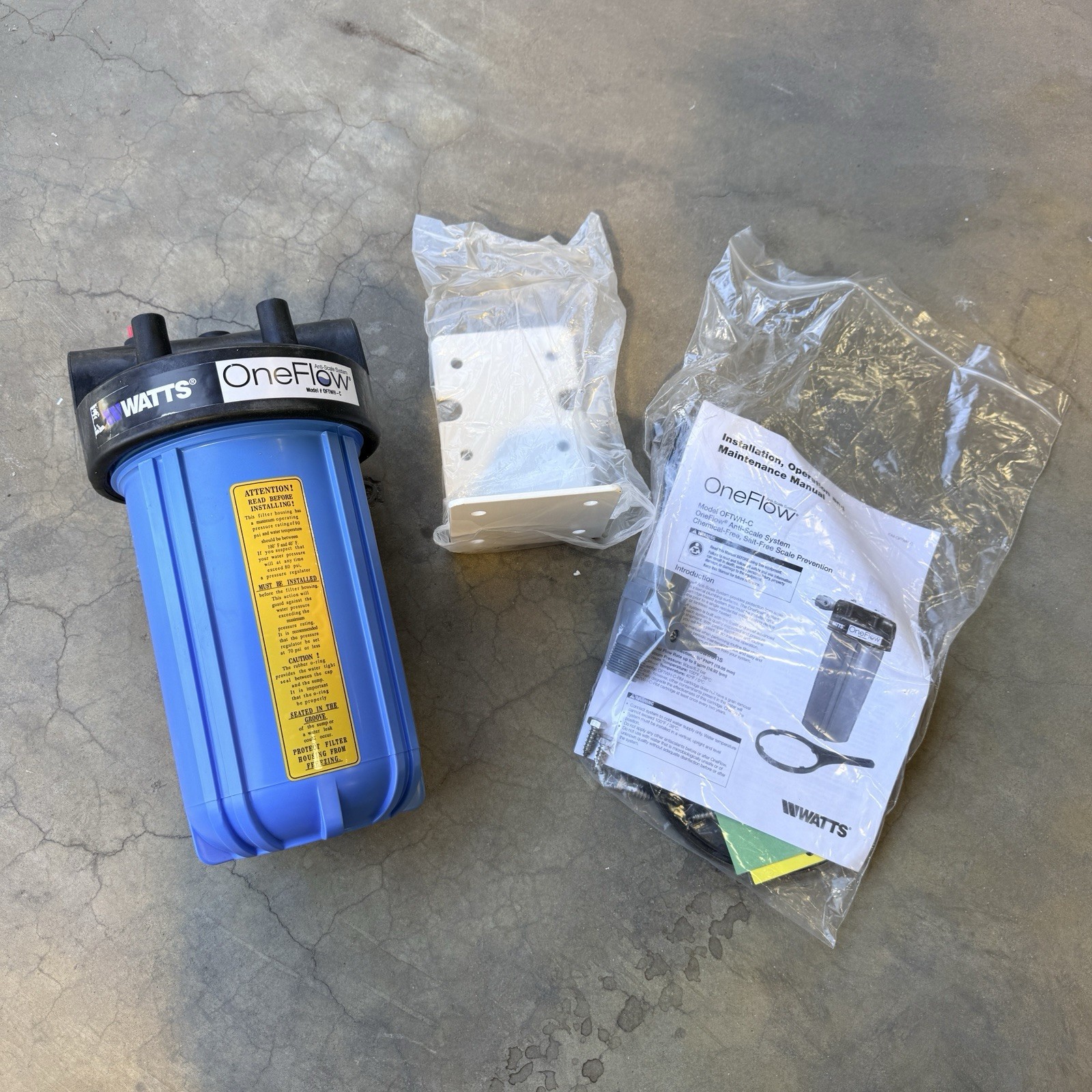WATTS 0002191 OneFlow Anti-Scale Water Filtration System 5 G