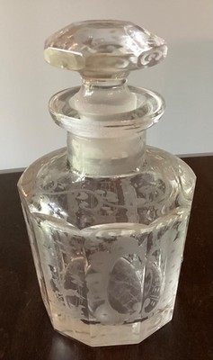 Small Crystal Etched Decanter w/Stopper 5.5 