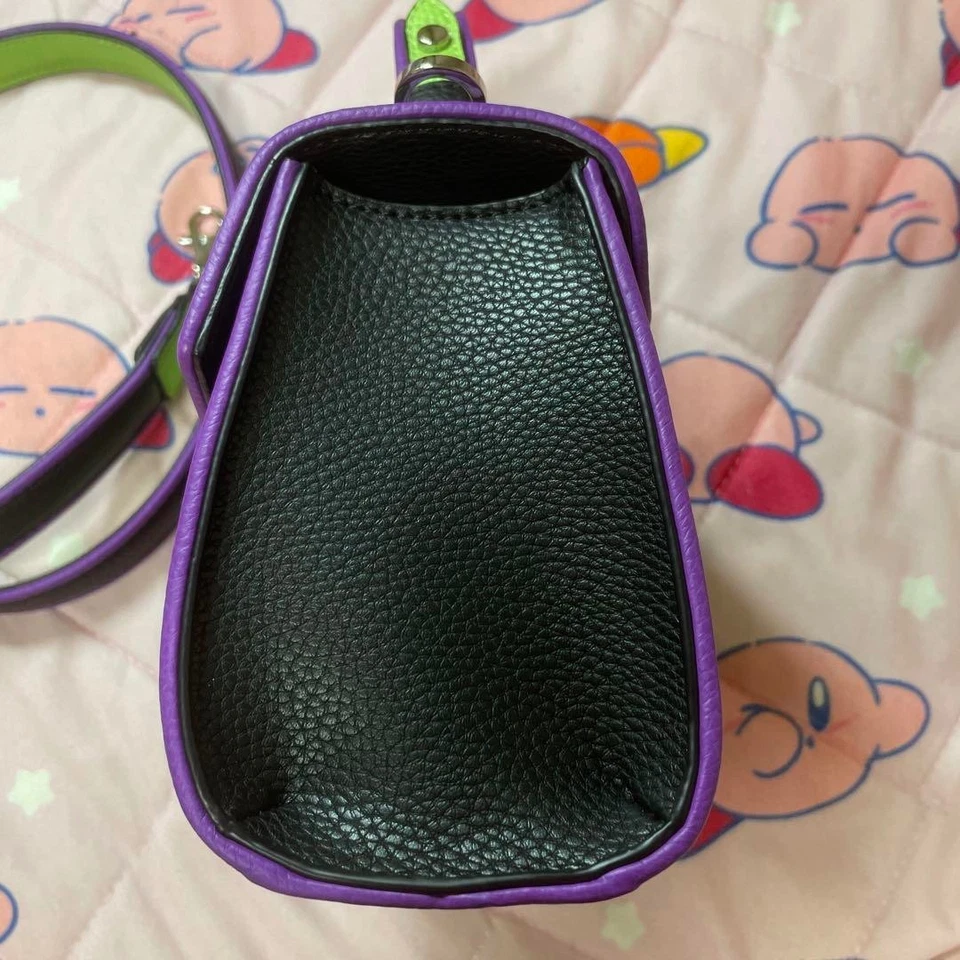 Como Nuevo Bolso de Hombro Evangelion × Samantha Thavasa Colaboración Bolso de Hombro Negro Foto 4 de 4