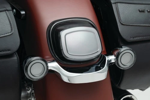 Conversiones de señal de giro trasera LED Kuryakyn Tracer - Bombilla 1156 - Rojo - Humo 2907 Foto 2 de 4