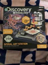 Discovery MindBlown spiral Art Station