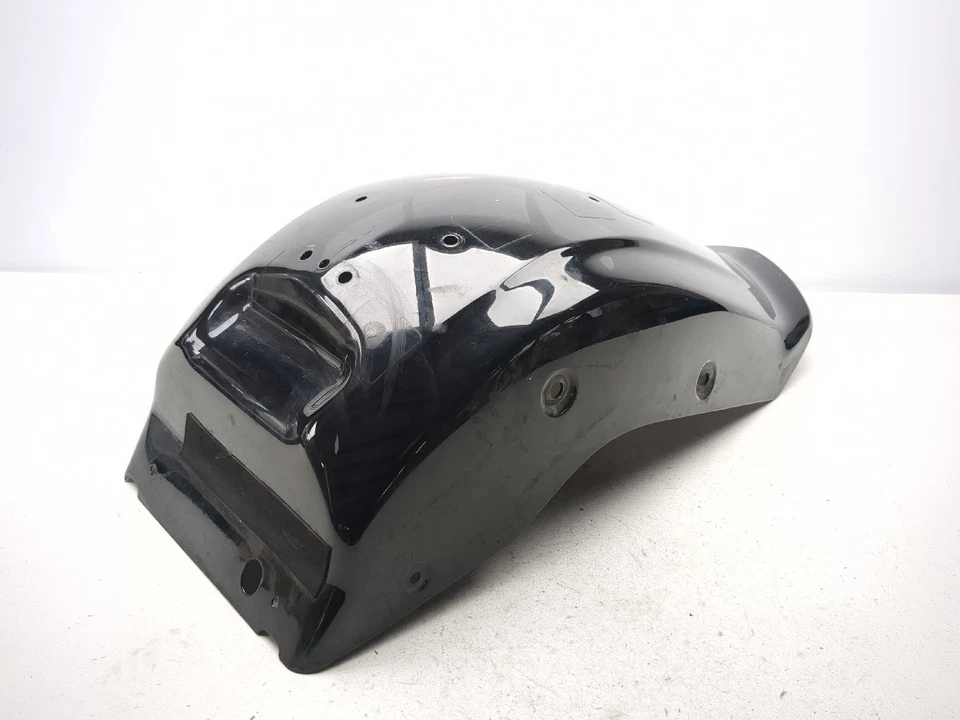 Guardabarros rueda trasera Yamaha Raider XV1900 CU 08-17 Foto 2 de 4