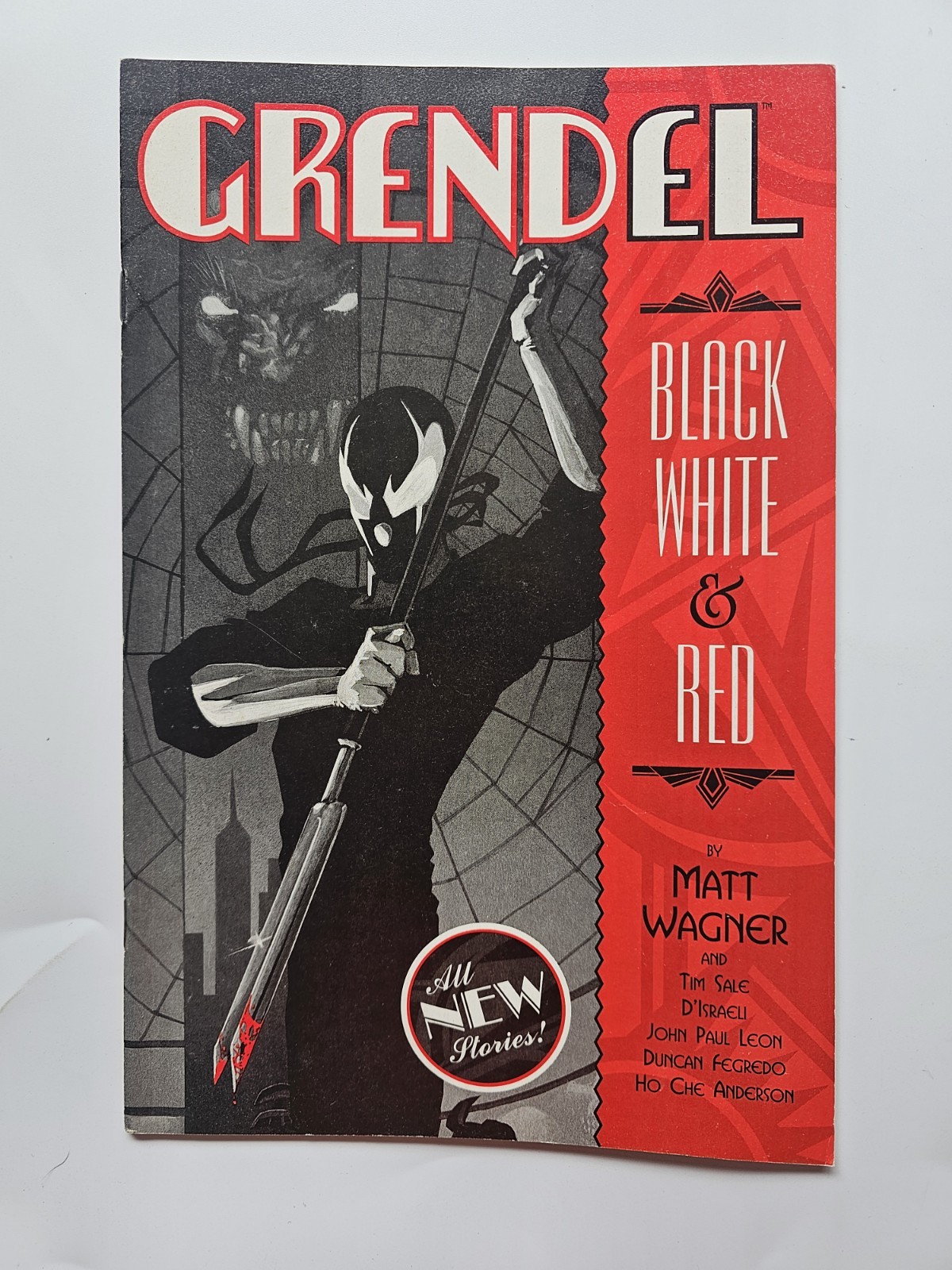 GRENDEL: BLACK, WHITE AND RED #1 (Dark Horse Comics 1998)