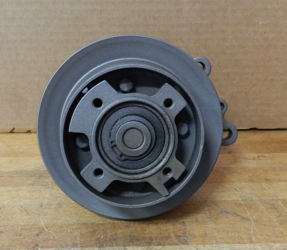 1968-73 Datsun 510 带空调 1.6L 升 I4 重建水泵 带开放式驱动风扇离合器 — 第 3/4 张图片