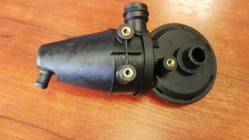 BMW 3 5er E36 E39 Kurbelgehäuseentlüftungsventil mit Schlauchleitung 1703484