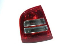 Feu arrière Skoda OCTAVIA