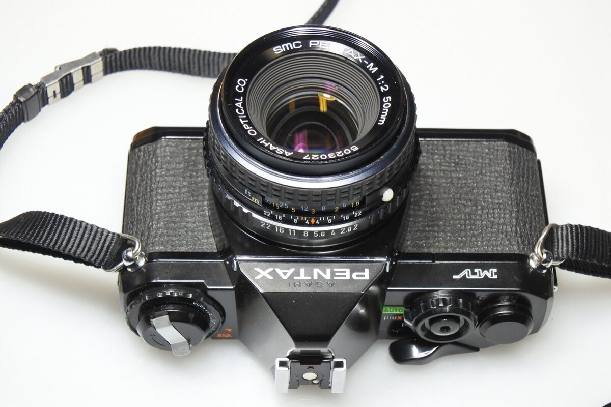 VINTAGE Pentax MV 35mm SLR Camera | SMC Pentax-M 50mm 1:2 VINTAGE Pentax MV 35mm SLR Camera | SMC Pentax-M 50mm 1:2