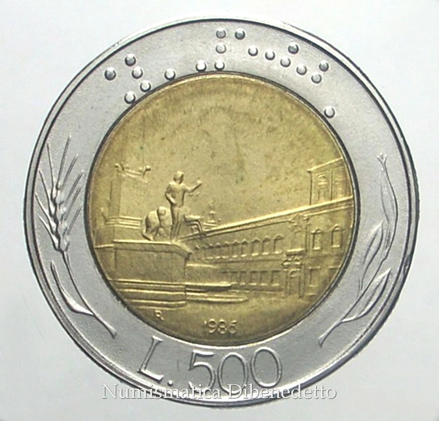 Foto 7 di 25