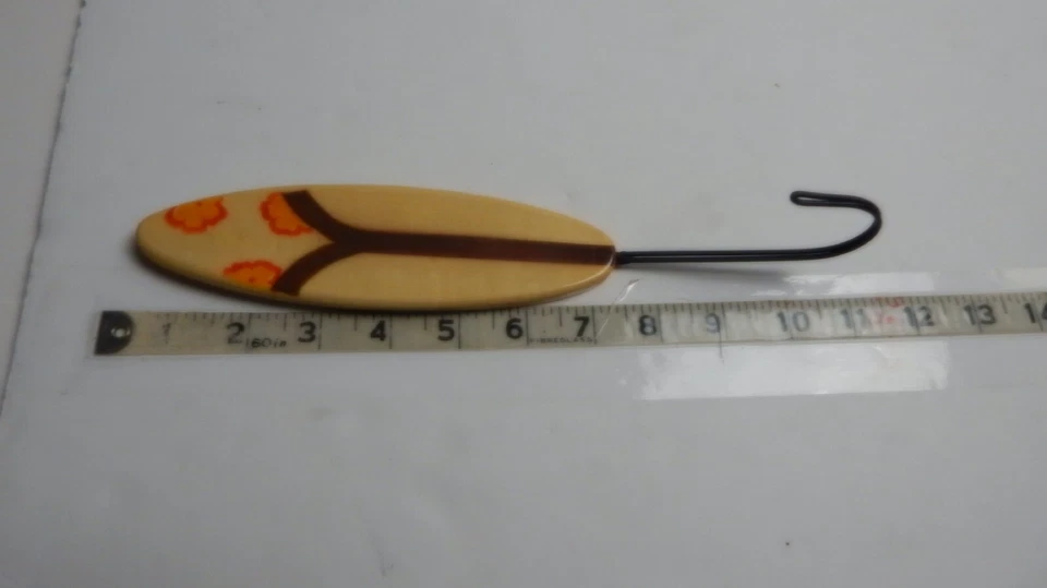 Ganchos de madera de pared para tabla de surf The Beachcombers azul amarillo rojo Foto 2 de 4