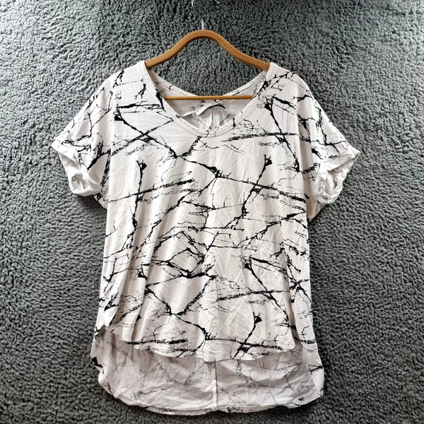 Decjuba Womens T-Shirt Top Size XS White Black Stretch Knit Short Sleeve Casual