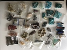 Lot Of Assorted Beads, Charms For Jewelery Crafts Glass Plastic Multi Sizes