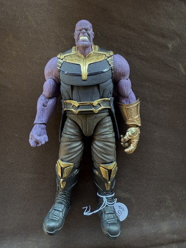 Hasbro Marvel E2454E49 Mvl Mcu 10° Im3: Action Figure Da Collezione Per Bambini