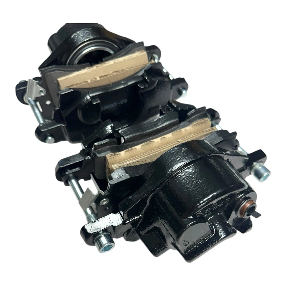 Pinzas de freno delanteras negras rayadas izquierda y derecha para Buick Chevy y Pontiac 1969-1974 Foto 3 de 4