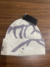Arc  teryx Grotto Toque Cream Merino Wool Knit Winter Ski Beanie Unisex NWT