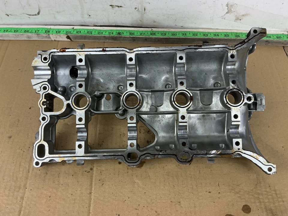 2015-2020 奥迪 A3 发动机发动机阀门盖 原始设备制造商 — 第 4/4 张图片