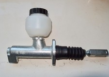 Alfa Romeo Clutch Master Cylinder With Reservoir Ate Cap Spider Alfa Romeo Clutch Master Cylinder With Reservoir Ate Cap Spider