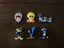 Lot Of 6 Looney Tunes Shoe Charms