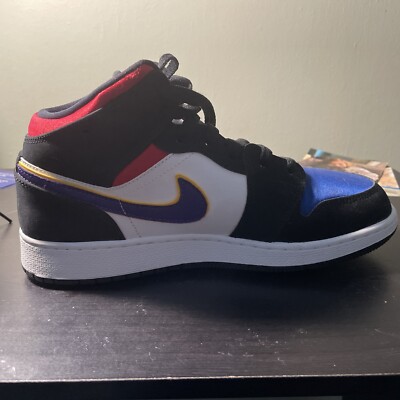 Size 5.5 - Jordan 1 Mid SE Rivals 2019
