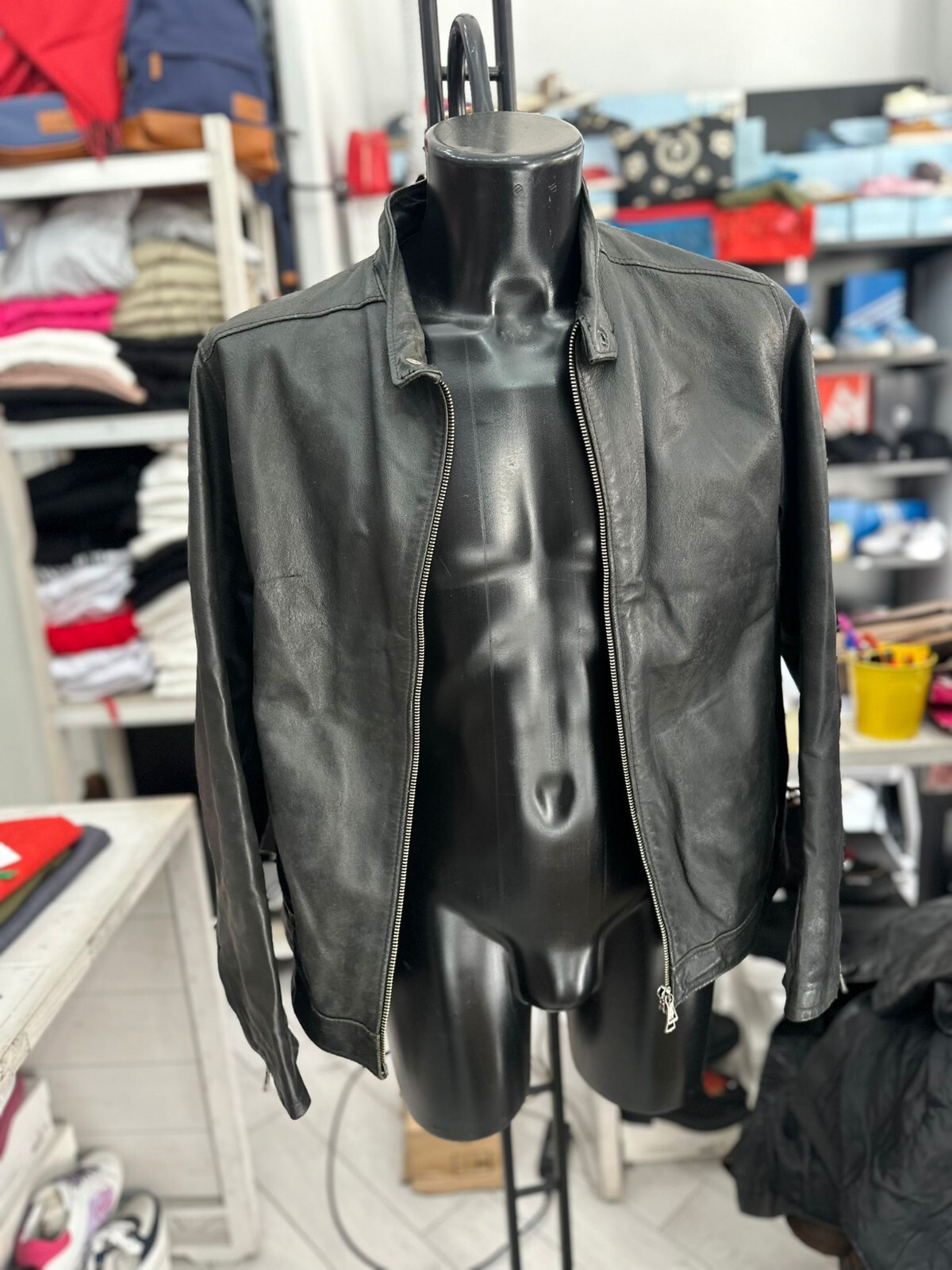 Sottotono Mens Black Leather Jacket Size L LLV1164 Stylish Biker Jacket