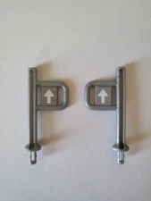 2020 ZURU 5 Surprise Mini Brands Mini Mart - Series 3 Entrance Gate Counter