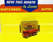 Matchbox Lesney 1-75  11a ESSO red Petrol Tanker with Type B1 Box