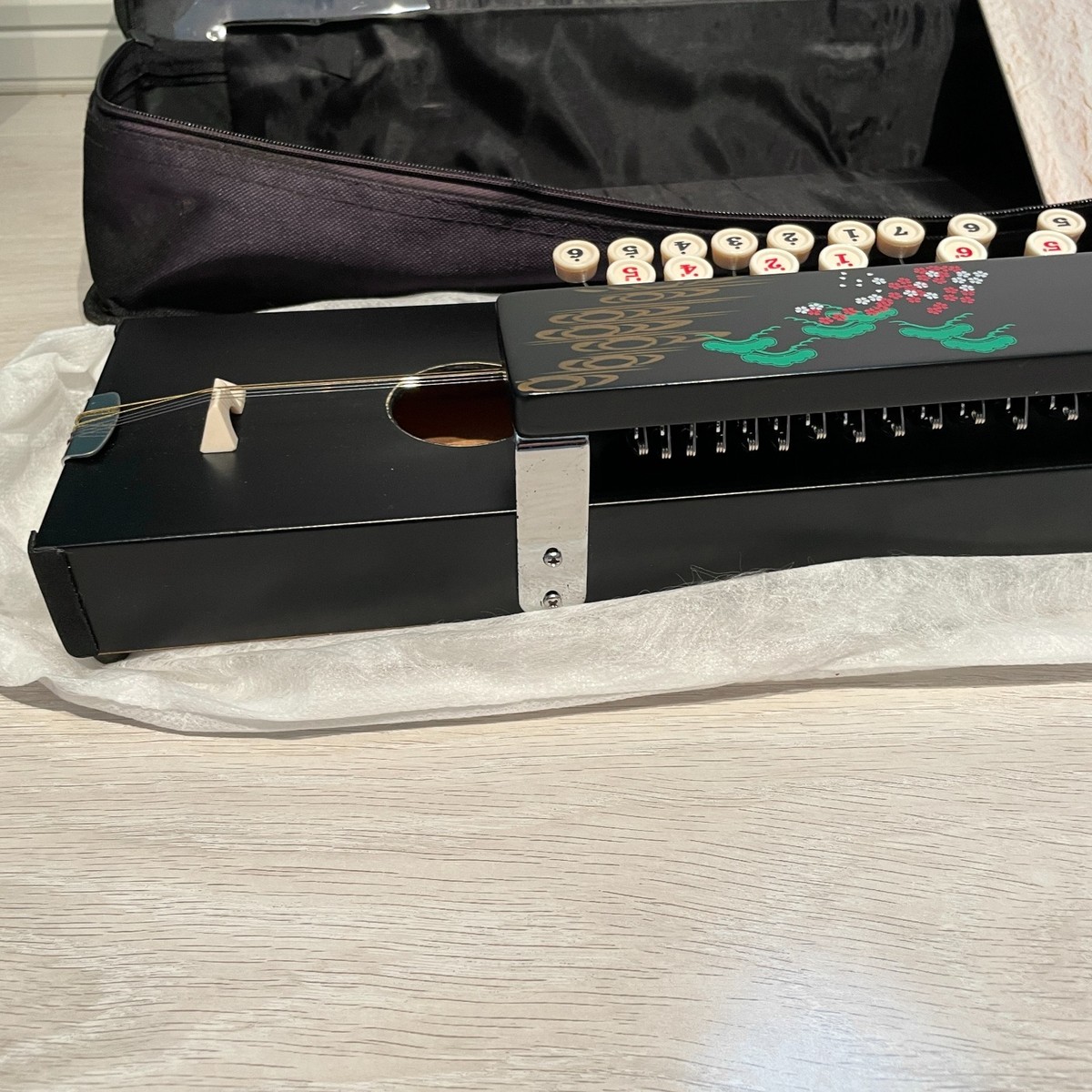 Vintage Japanese Taishogoto Koto Harp String Instrument w/ Case