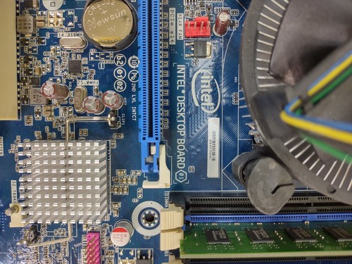 Intel DH55TC Socket LGA1156 Micro ATX Motherboard CORE i5 ,8GB RAM, I/O PLATE !! - Picture 5 of 11