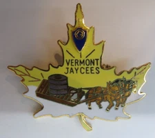MAPLE LEAF Vermont Enamel Pin JAYCEES PIN Horses Pulling Sleigh syrup barrel vtg