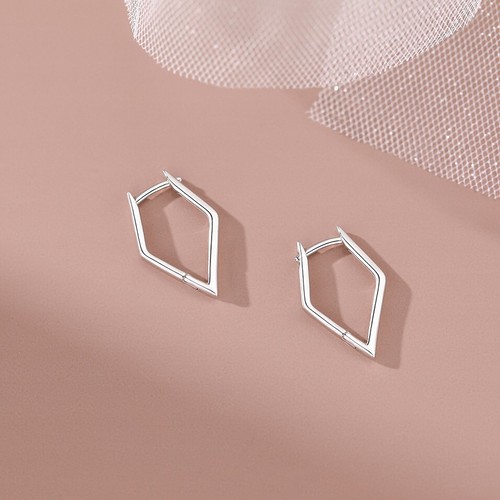 Ohrringe aus 925 Silber Geometrisches Design Minimalistische Damen Creolen Raute - Bild 6 von 7