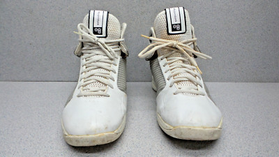 VINTAGE NIKE HYPERDUNK BASKETBALL SHOES US 12 104265 001 00
