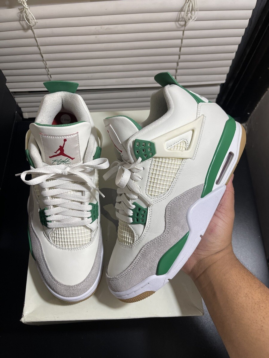 Jordan 4 Retro SP x Nike SB Mid Pine Green Size 10.5 Good Jordan 4 Retro SP x Nike SB Mid Pine Green Size 10.5 Good