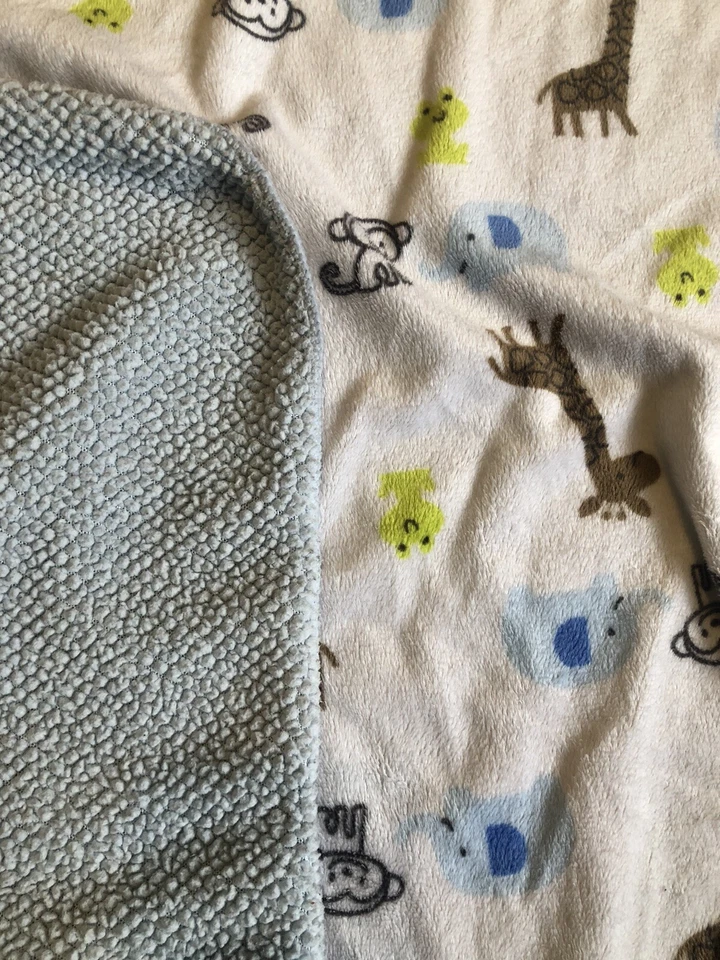 Manta bebé Carter's Just One You Monkey Lovey azul Sherpa jirafa rana Foto 2 de 3