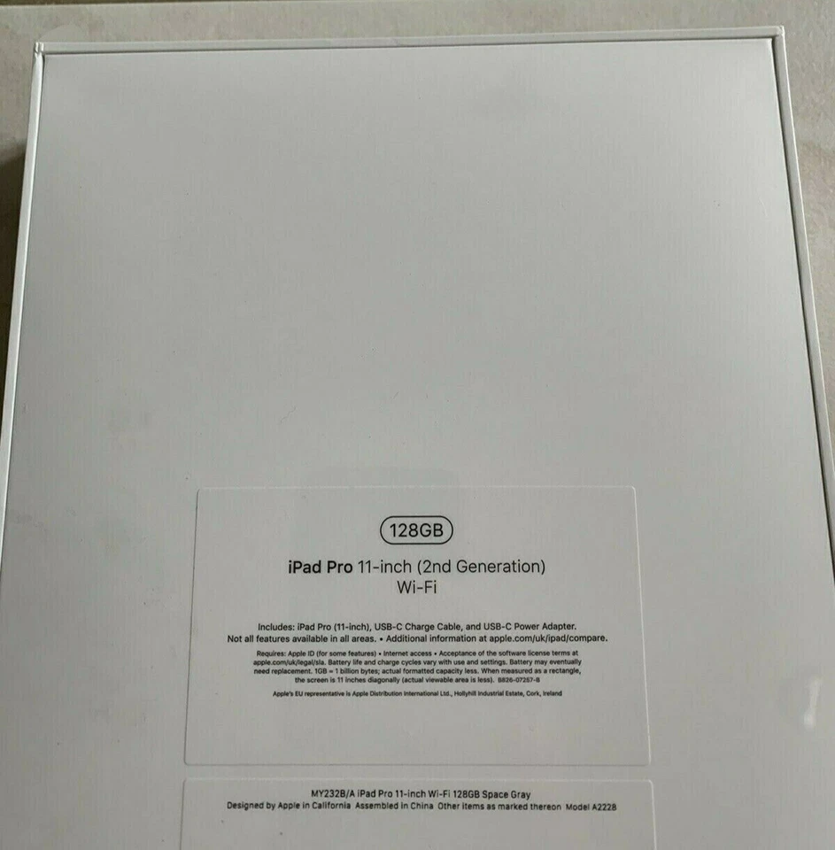 Apple iPad Pro 2nd Gen. 128GB, Wi-Fi, 11 in - Space Grey - Image 3 of 4
