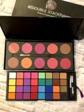 COASTAL SCENTS 42 Stackable Palette 42 Blush & Shadow Matte Shades