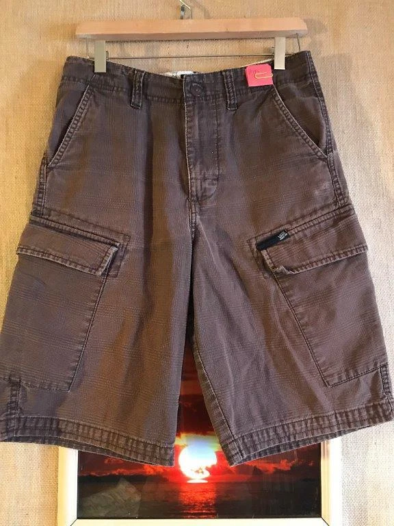 VANS men’s size 29 x 10.5 cargo shorts plaid flat zip fly cotton brown