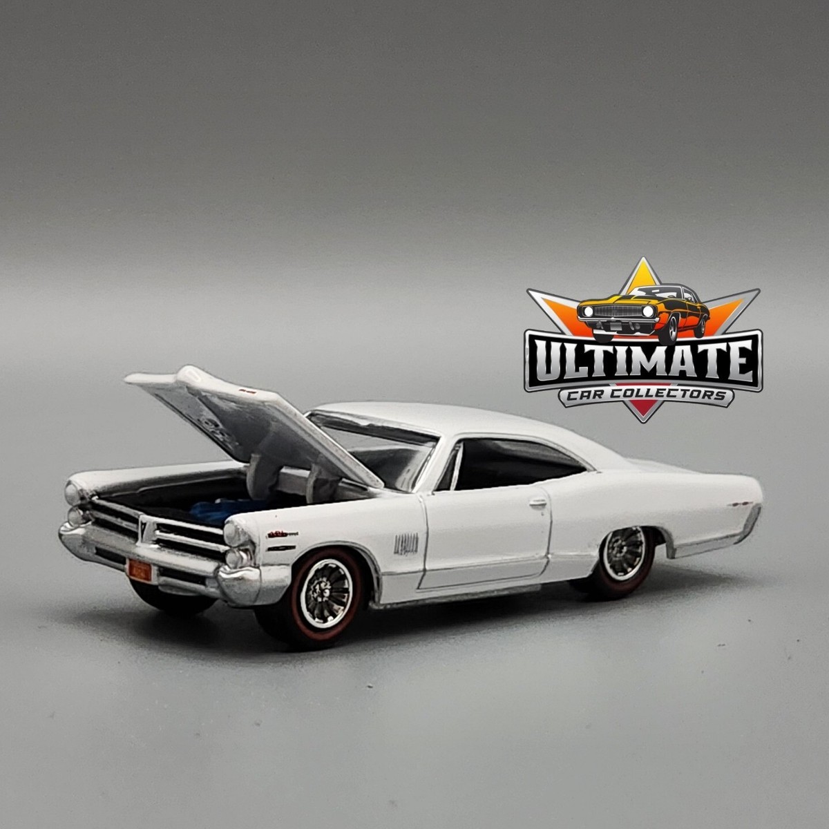 ポピニカ ディンバギー PB-96 1965 Pontiac Catalina 2+2 Royal Bobcat 1/64 Scale Diecast Model