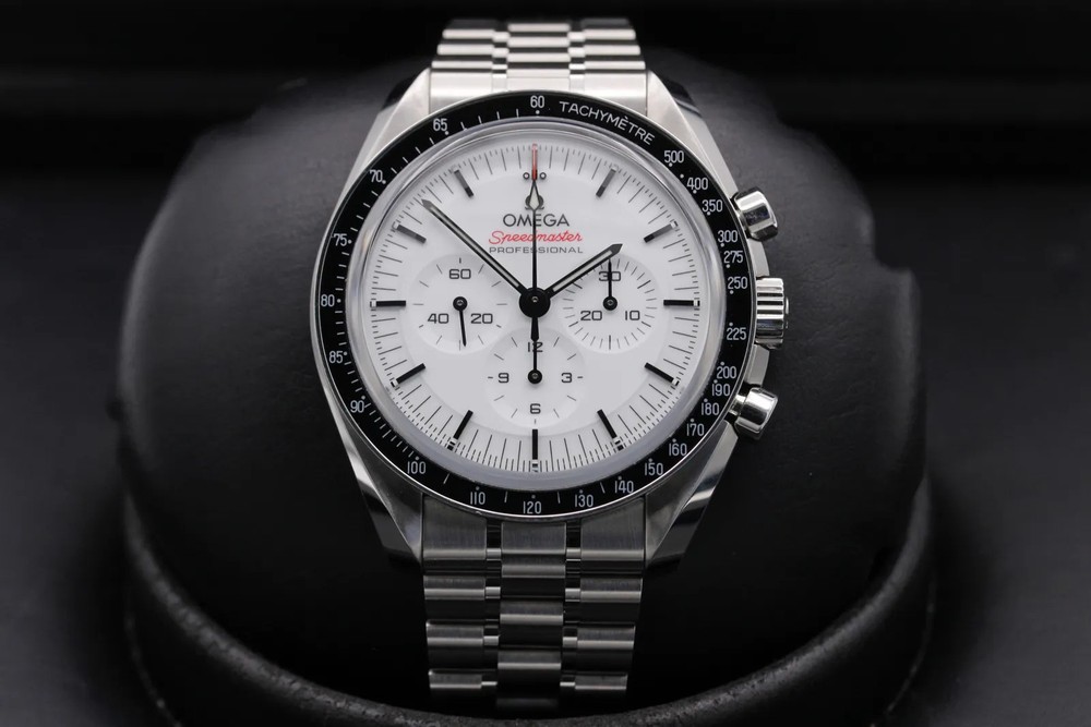 Omega Speedmaster Moonwatch 310.30.42.50.04.001 42 mm White Dial