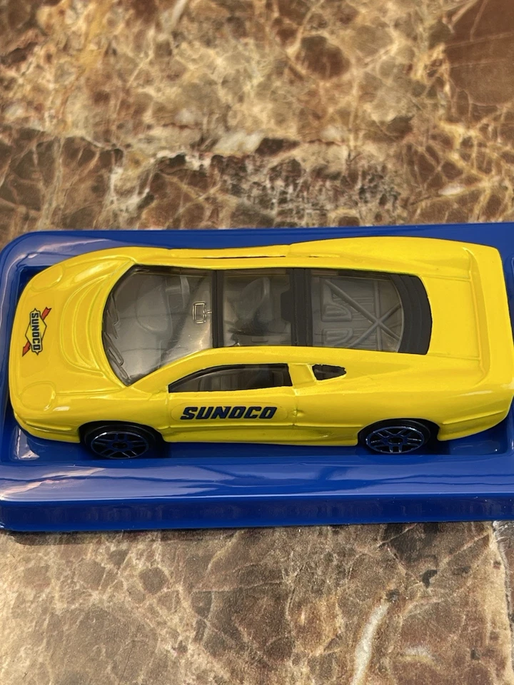 Maisto Diecast sunoco 捷豹和护卫舰 两套 2003 复古 全新  — 第 4/4 张图片