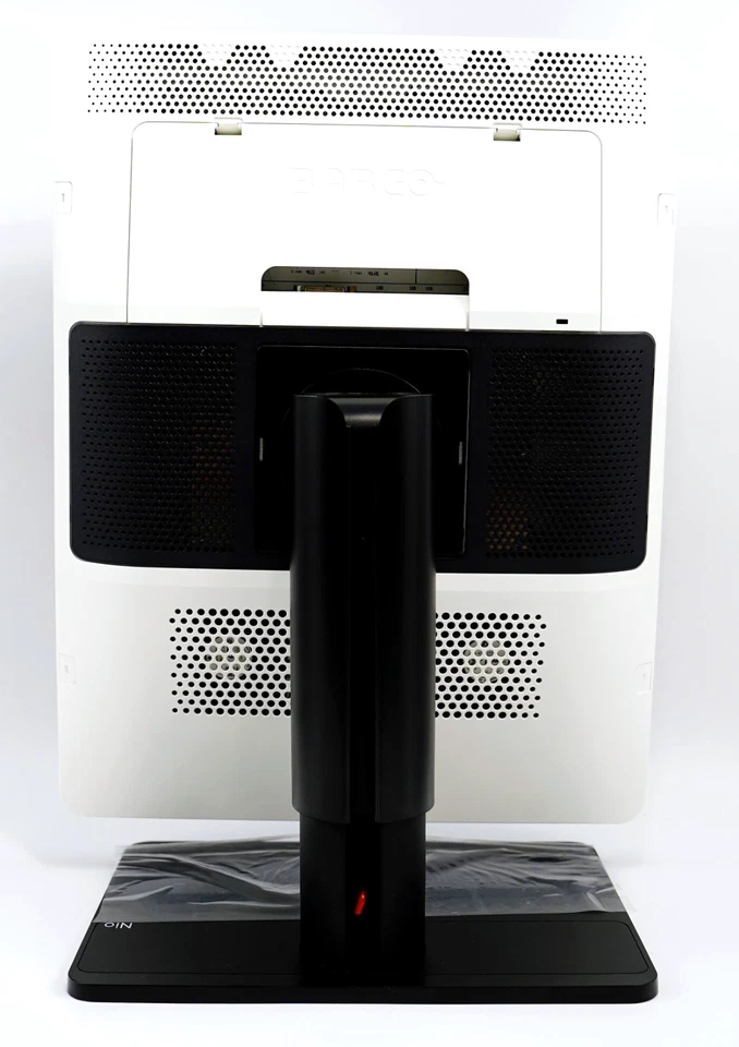 Barco Nio MDNC-3421 MKII 3MP 21" Color LED General Radiology Display (K9300340B) - Image 3 of 4