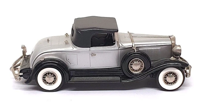 Brooklin escala 1/43 BRK88 001 - 1931 Studebaker President - plata/carbón Foto 4 de 4