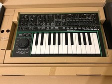 Roland Aira System 1 Synthesizer mit OVP TOP!...