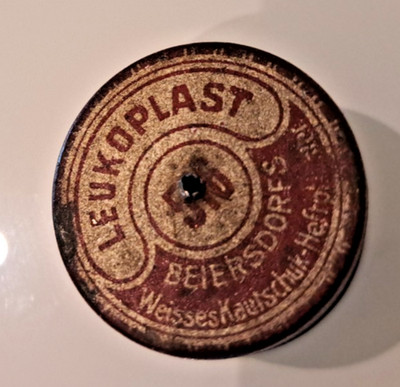 Old Tin ''Leukoplast'' ''White Rubber Adhesive Plaster'' Beiersdorf