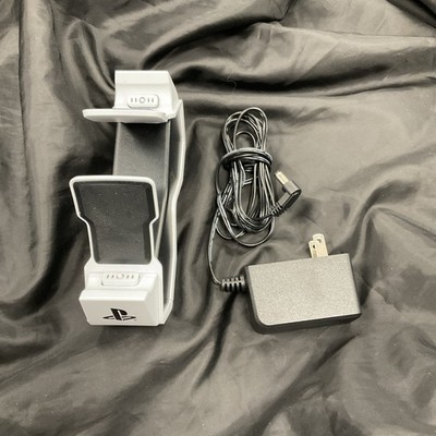 PowerA Twin Charging Station for DualSense PS5 Controllers Used FREE SHIPPING