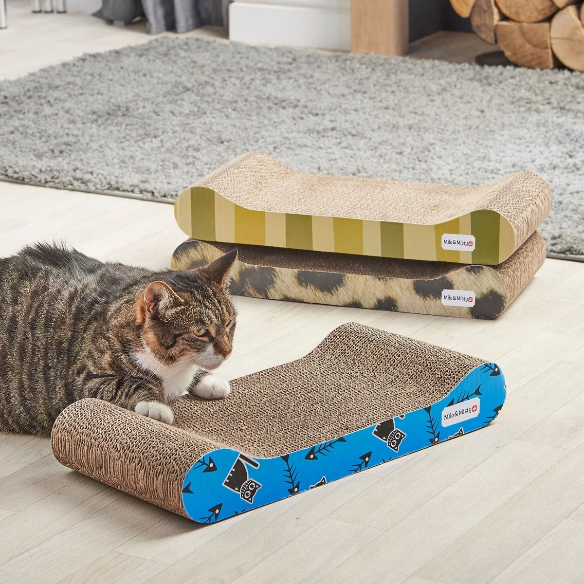 Milo and clearance misty scratching post