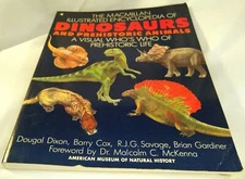 The Macmillan Illustrated Encyclopedia of Dinosaurs and Prehistoric Animals