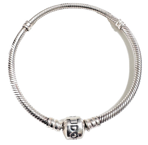 Authentic Pandora Moments Sterling Silver Bracelet 590702HV-19 cm/7.5"