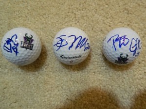 Three signed Milwaukee Bucks golf balls Connington, Novak, Moncrief