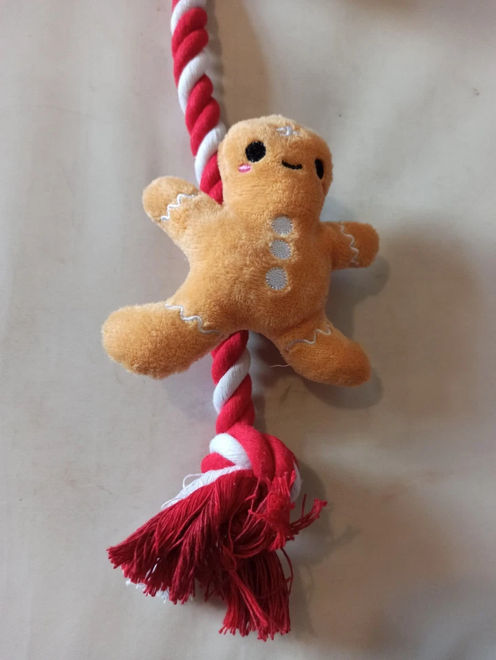 Christmas Dog Toy Large 26" / 66cm  Long Rope - 3 gingerbread men - soft Squeaks - Image 4 of 4